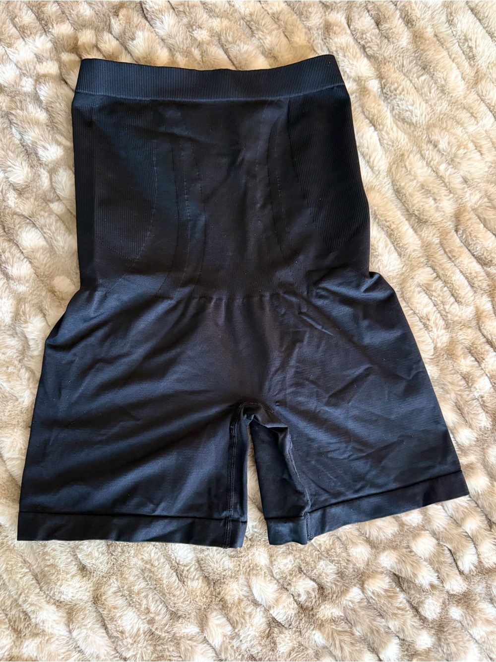 BLANQI Black High-Waist postpartum Shorts
